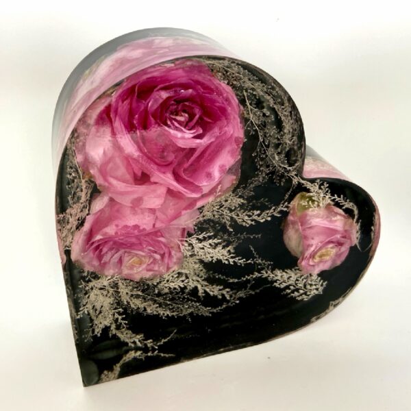 Heart Cast (BLACK) - Image 2